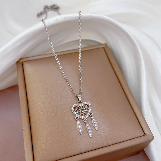 Heart and Leaves Pendant with Zirconias in Gold and Silver