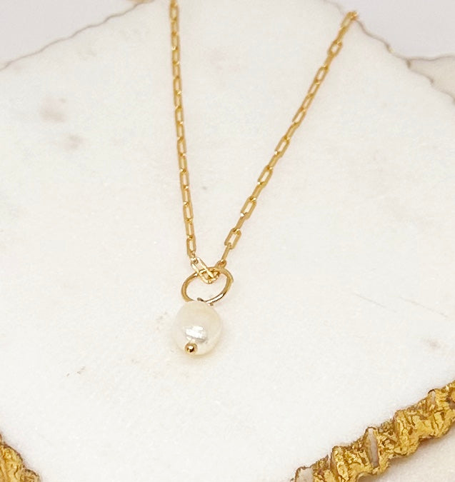Oriana Pearl Necklace